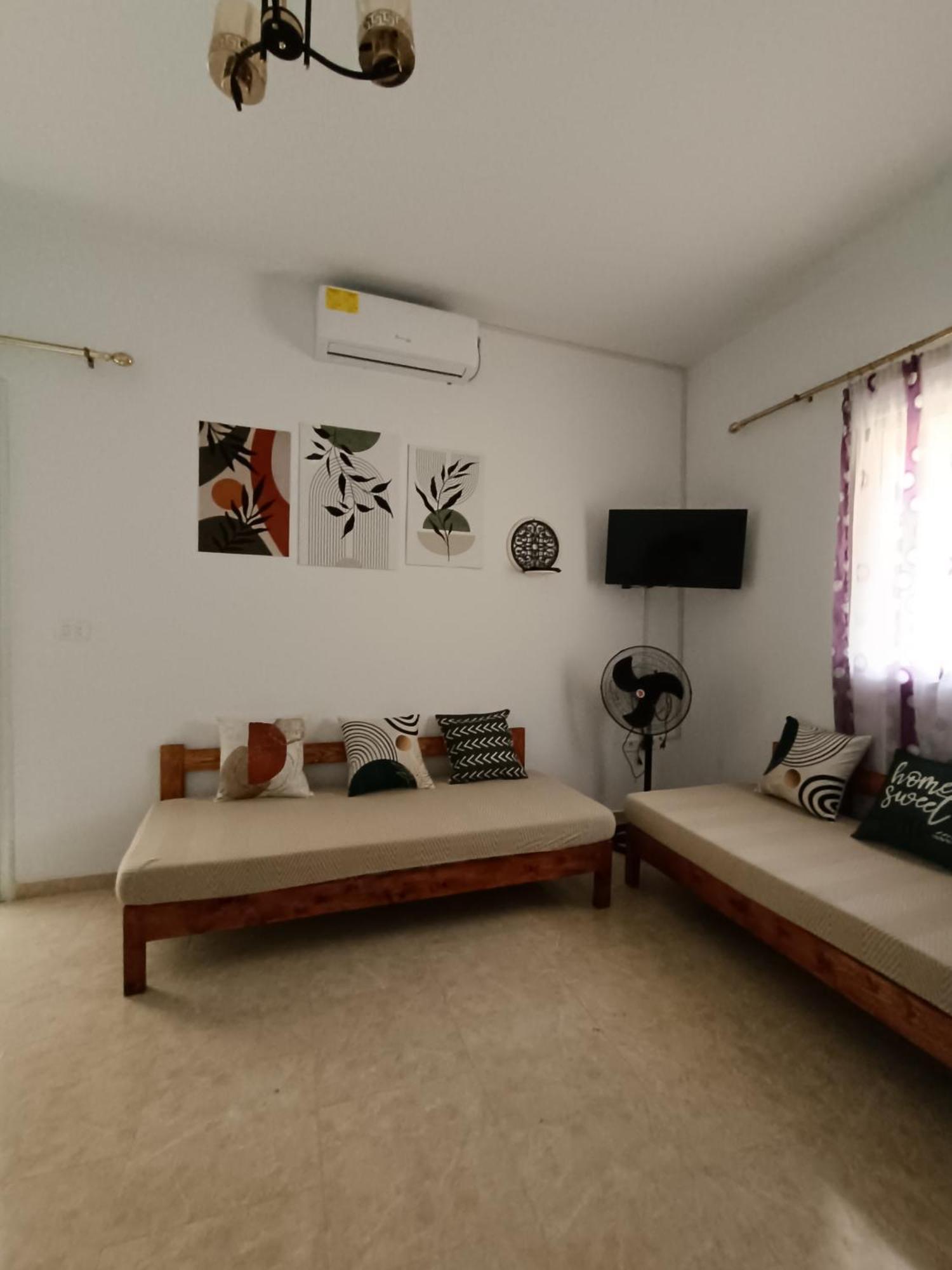 Sawsen Ghar El Melh Apartment ภายนอก รูปภาพ